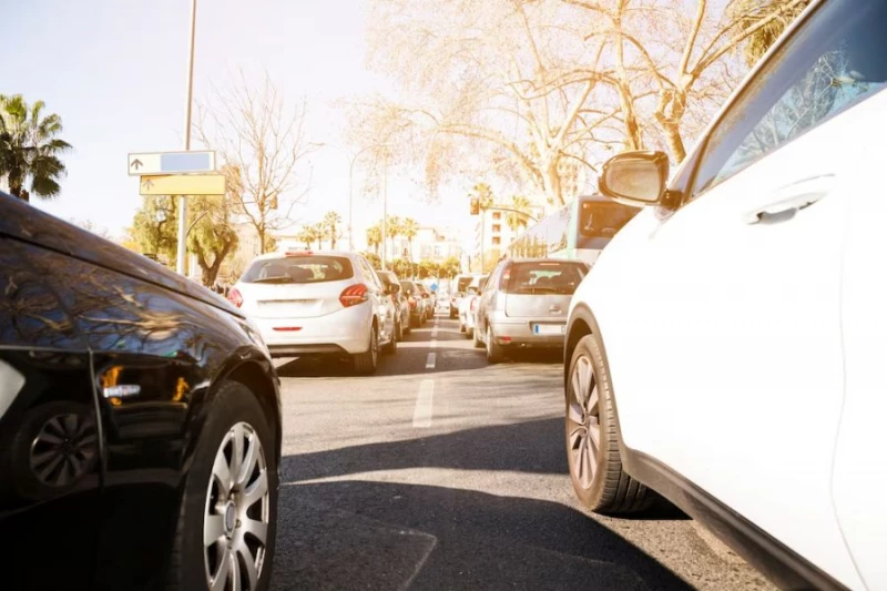 Jak zorganizować transport, aby był zrównoważony? Polska ma z tym problem